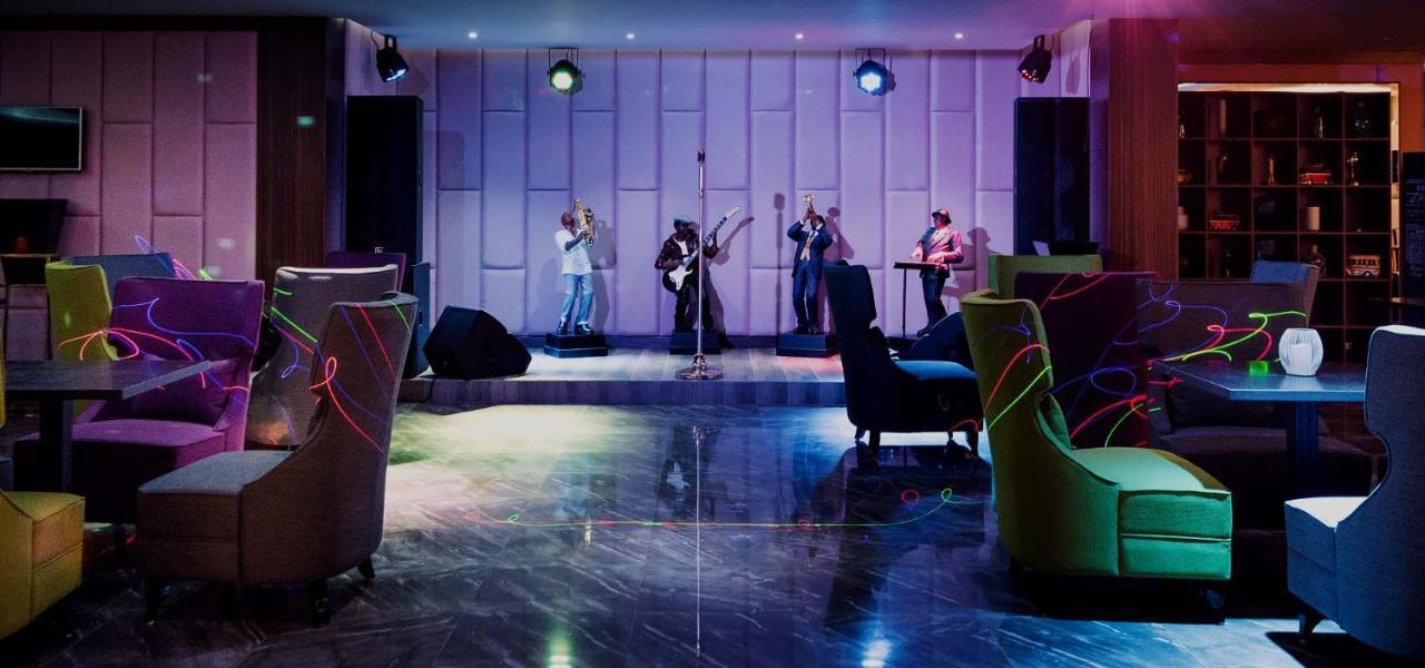 Monte Bianco Hotel & Spa Astana Eksteriør billede